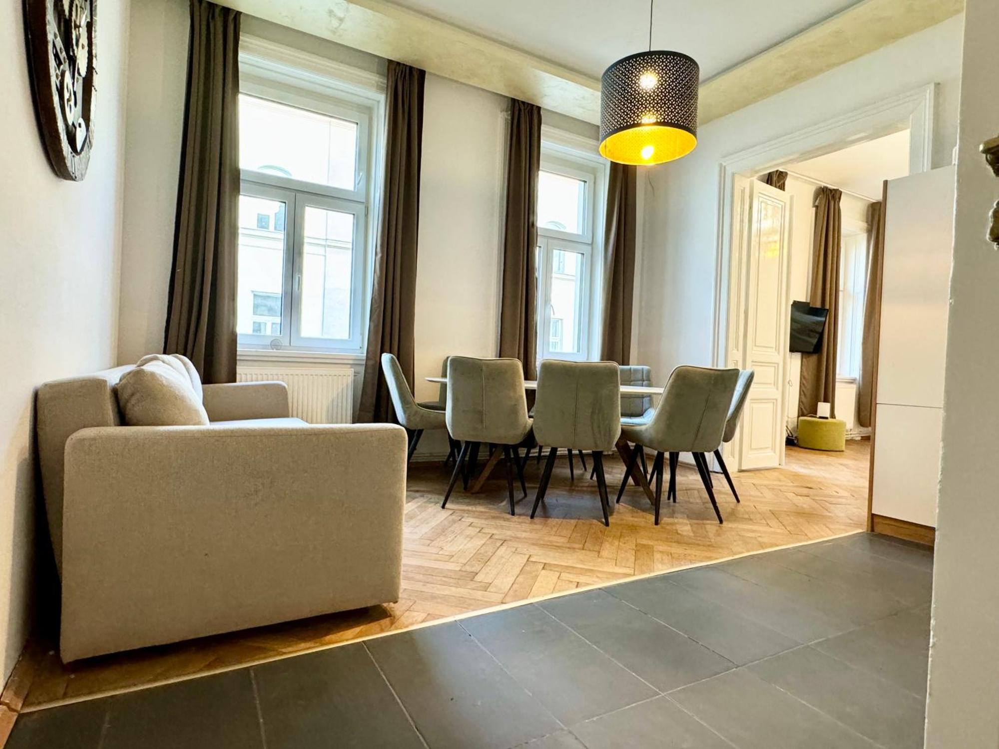 Premium Apartment Located At The Famous Vienna Kutschkermarkt 외부 사진